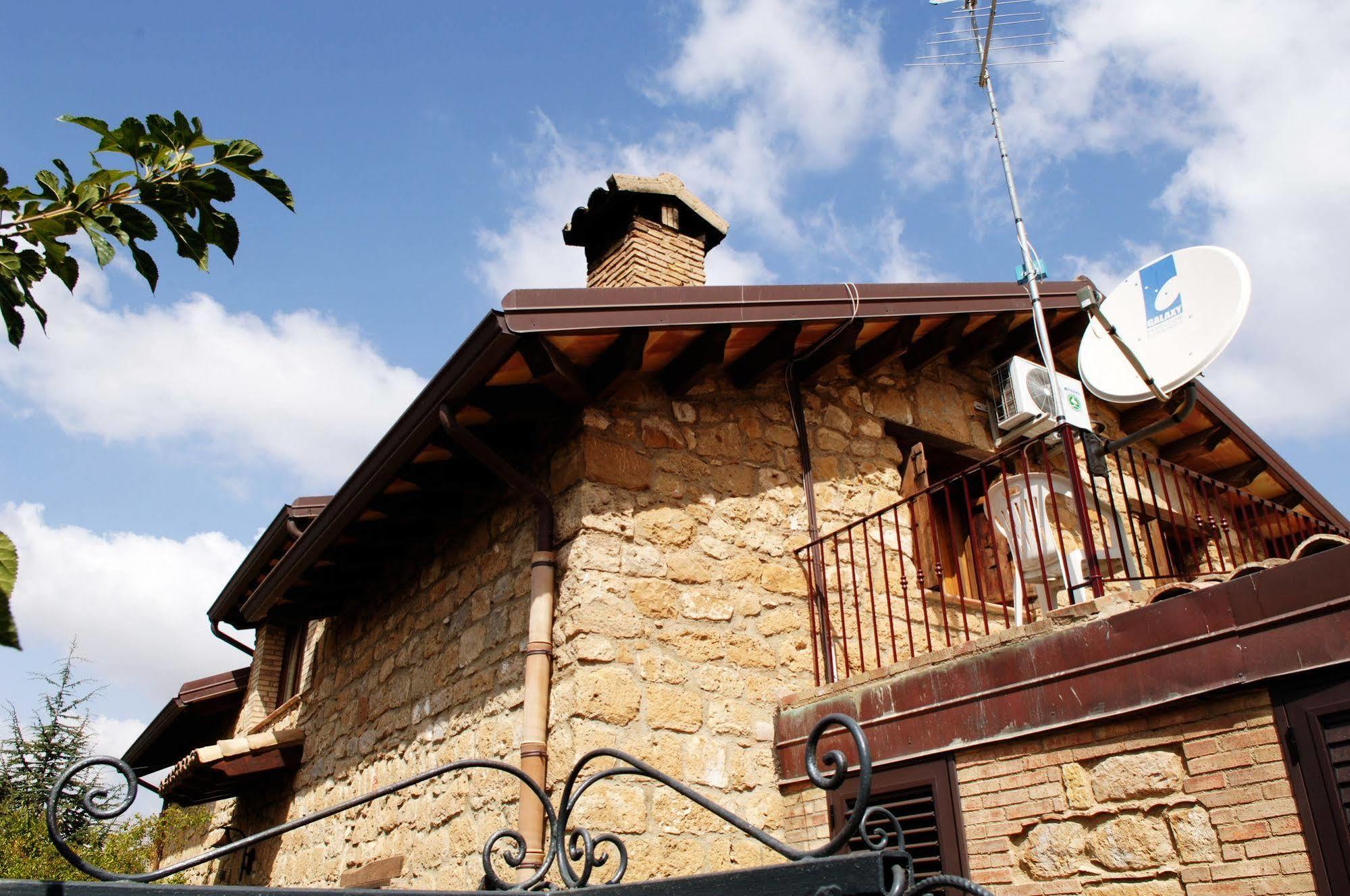 La Casa Sulla Collina D'Oro Bed & Breakfast Piazza Armerina Exterior foto