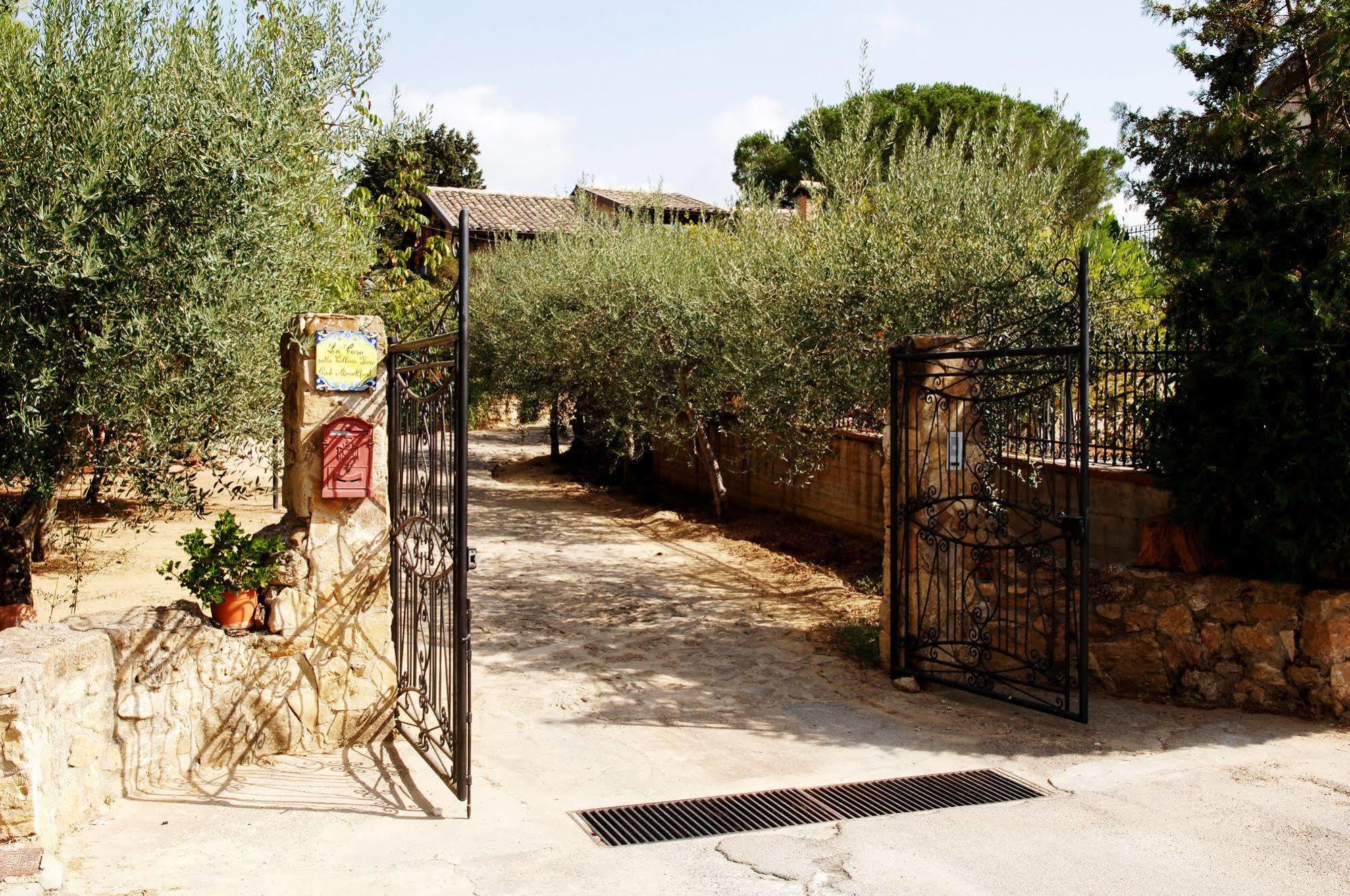 La Casa Sulla Collina D'Oro Bed & Breakfast Piazza Armerina Exterior foto